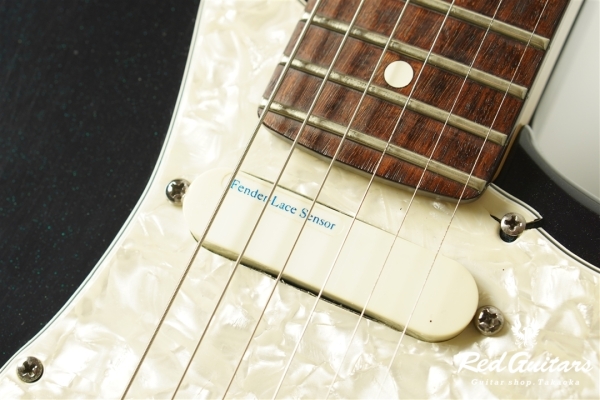 Stratocaster Plus Deluxe - Mystic Black